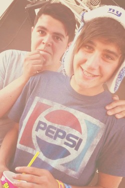 Lackof-Understanding:  Janoskian Friendships: Jai And James 