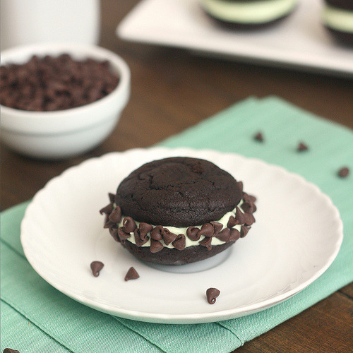 Mint Chocolate Chip Whoopie Pies. &recipe here.