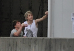 thefifty-1d:  Niall and Josh after concert