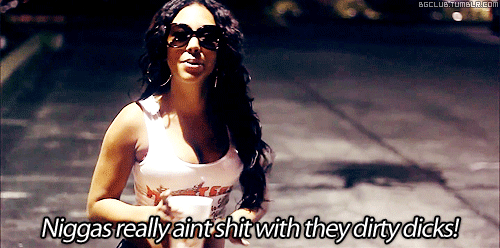 lipstick-nd-champagne: lemme-holla-at-you:  frenchinhalechanelxoxo:  champagne-paradise:  xo  chαηεℓ