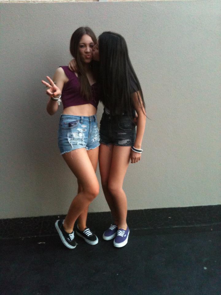 wonder-wh0re:  Hipster blog ☪ follows back if you message xo