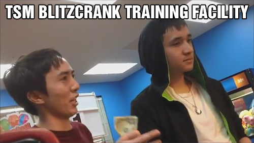shensinpanties:  xenitaph:  Expect to see TheOddOne’s jungle Blitzcrank soon. 