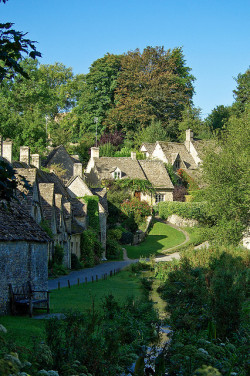 classicalbritain:  Arlington Row in Bibury,