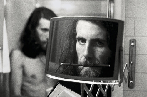 hairymouthfuls: Nash: Self-portrait in Plaza Hotel, New York.