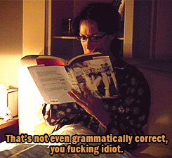 dare121:  thisyearsgirls:  Bette reads Lez Girls   #this is how I imagine Dianna