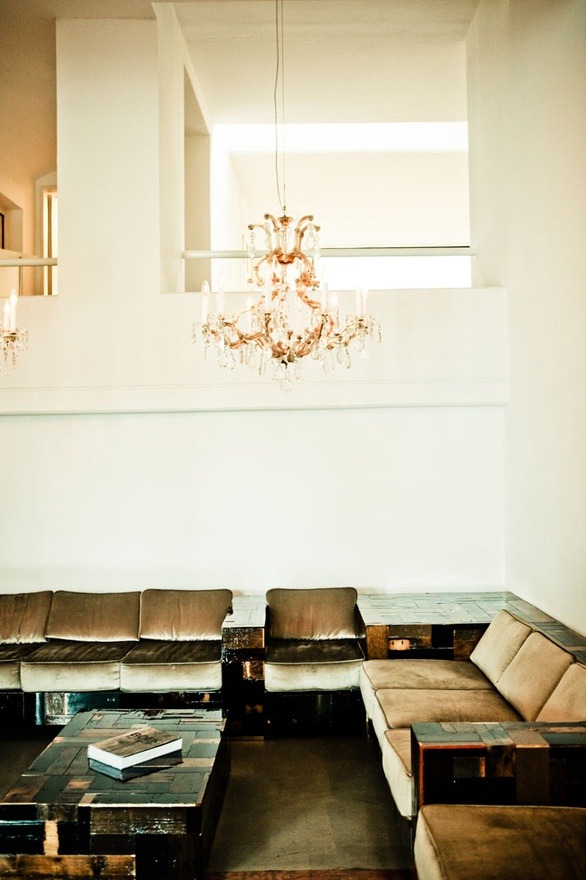 theviiiiiiiiiiisual:  inandoutinandout:  Hotel Wiesler in Graz, Austria  I really