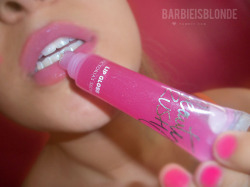 classic-bubblegum-barbie:  Pink / Girly blog ☯