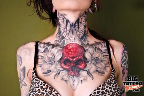 ohmygodbeautifulbitches:  Toni Moore