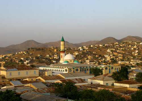 The Grand Mosque, Keren, Eritrea (by Eric Lafforgue)