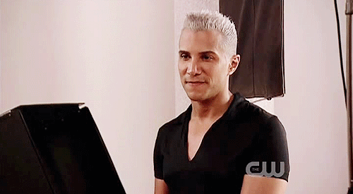 Gpoy when i look at picture of the new judge, rob evans. (for research purposes of