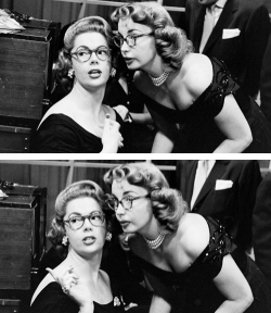 20th-century-man:  Jayne and Audrey Meadows.