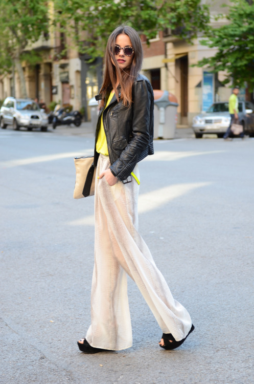 what-do-i-wear:  Clutch: Zara (new collection), Pants/Pantalones: Zara (new coll