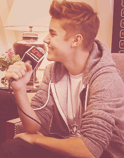I can see your lolly biebs ?