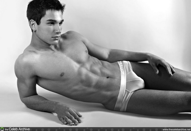 thecelebarchive:  DAILY MALE - Shirtless male model Jon Cossu. Jon was was born in