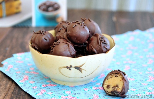 gastrogirl:  chocolate chip cookie dough truffles. 
