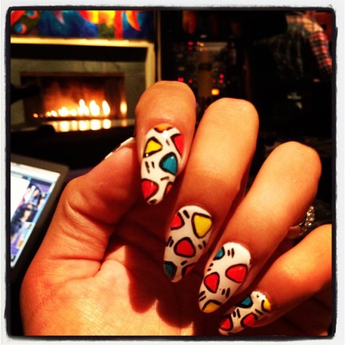 Fab nails&hellip;Keith Haring inspired&hellip;LOVES!!! via Cassie Twitter