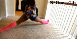 neonessgifs:  Twerksum New 2 