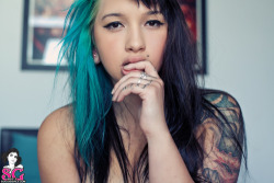 fuckyeah-suicide-girls:  Lolana Suicide Click