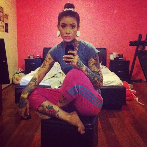 notattoosdienaked:  instagram: weigangster 