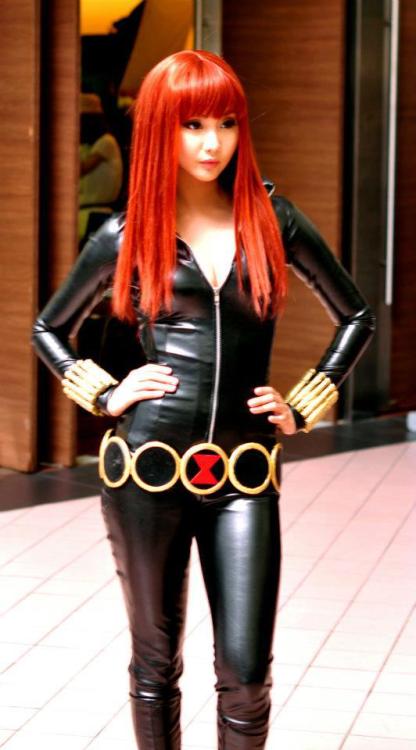 felixliqueur:  ielaagnes07:  Alodia Gosiengfiao as Black Widow.   This girl needs to be in my bed. Now. 