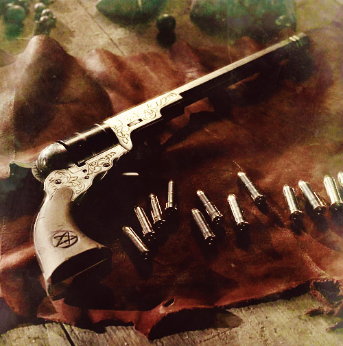 sharedheaven-blog:  supernatural meme eight objects → the colt [3/8] 