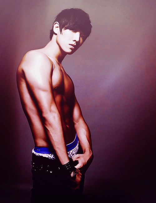 yunhosbigcock-blog:  Random Edit  Joon from MBLAQ    