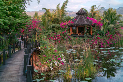 Princess Resort on Inle Lake, Myanmar (by Blud).