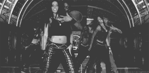 drewj6ft7:  auroramaven:  Love this 😍  aaliyah so effortless, homegirl in the