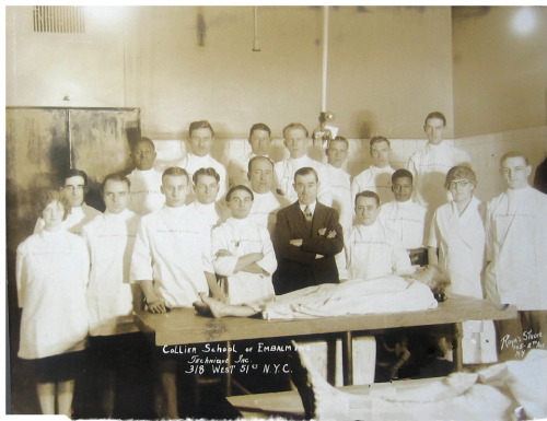 Collier School Of Embalming - New York City, NY, 1932