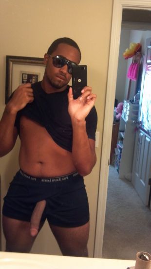 chocolatebeasts:  Thick Chocolate Swag, oh Yeah!