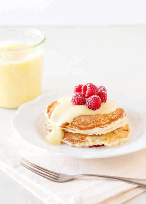 food-and-cake-escape:    food-and-cake-escape.tumblr.com   