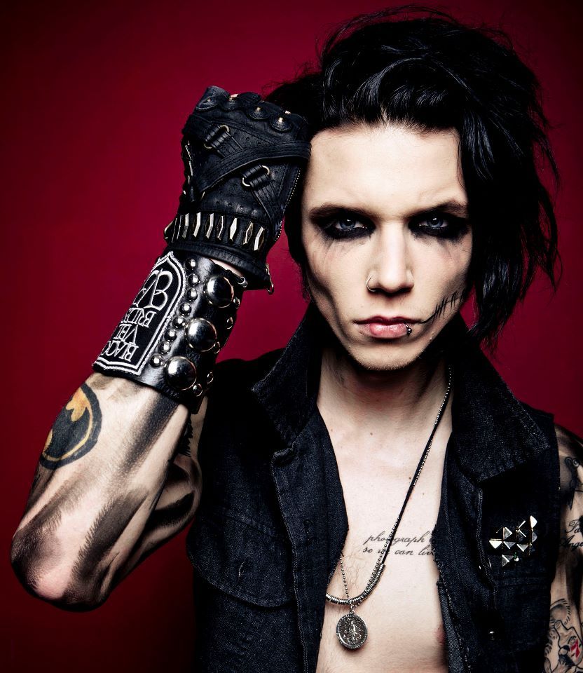 atomickitty62:  BVB and Andy photos from Frank Lothar Lange’s facebook page 