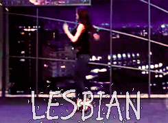 musamelanie:  Lesbian for Mel - Melanie sambando no Programa do Jô/2011(data do