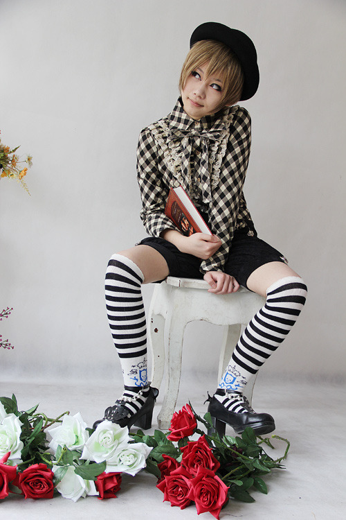 hipsterloli: Its been a while since i posted kodona here´s an Infanta coord