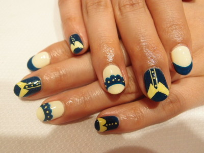 nailpop:
“kawaii collar nails
”