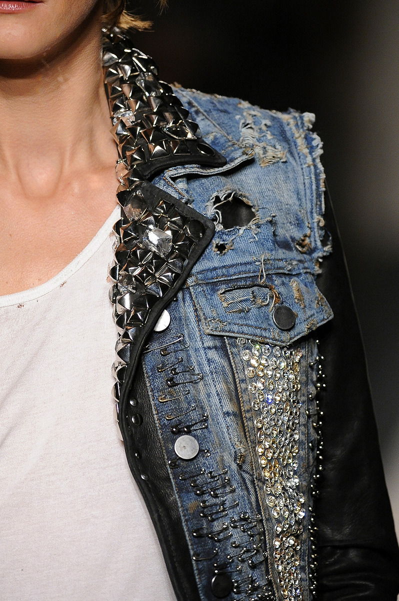 stay-flout:  Balmain SS 2011. Details More Fashion Posts here: The Fashion Hunter