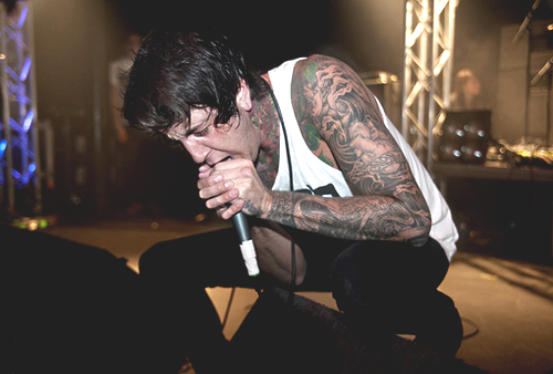 dave-stephens:  Austin Carlile | Of Mice & Men