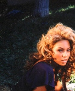 crazysexycoolchicks:  beyonce-knowles-4:beyonce-knowles-4.tumblr.com