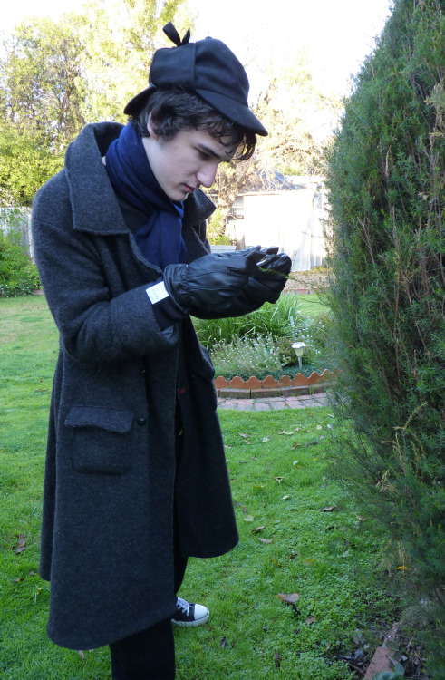 moraniarty: songofages: jamanddogtags: songofages: My Brother As Sherlock Holmes Wow! This is fantas