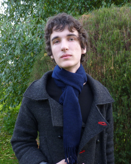 moraniarty: songofages: jamanddogtags: songofages: My Brother As Sherlock Holmes Wow! This is fantas