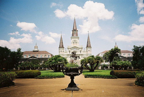 22pictures: Jackson Square by these colours on Flickr.