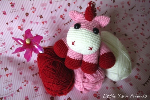 Free Crochet Unicorn Pattern - Cuddly Stitches Craft