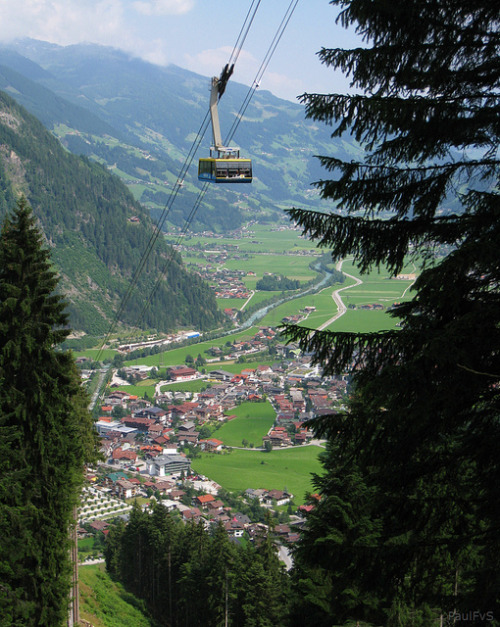 Ahornbahn - Austria&rsquo;s largest cable car also used as a &ldquo;floating cafe&rdquo; when the we