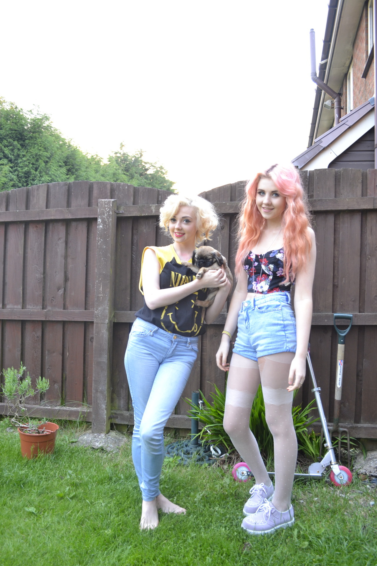 bloodh0und:  trying to pose…