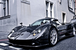 artoftheautomobile:  Pagani Zonda F Roadster