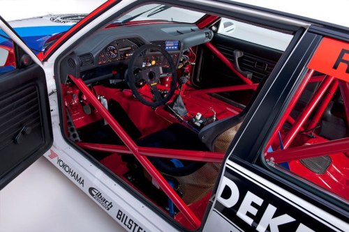 atrinaa:  rwd-cars:  BMW M3 DTM (E30)             Wow.