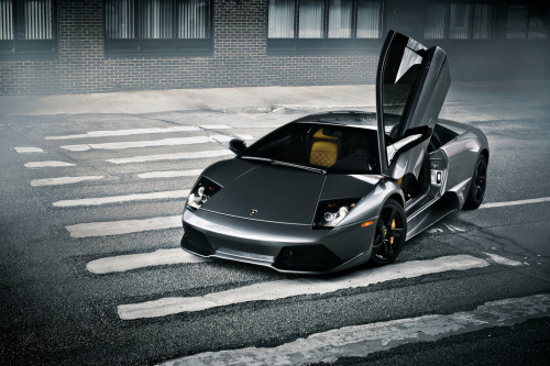 automotivated:  No Murcie. (by JCP.)