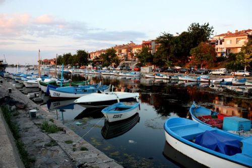 (via Le port de Sozopol, a photo from Burgas, East | TrekEarth) Sozopol, Bulgaria