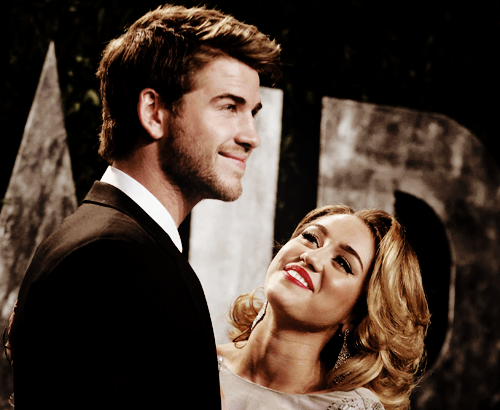 whitechocolate-martini:  i hope E! does a special on their wedding. 