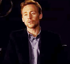 becausehiddles:  Tom apologizing for getting